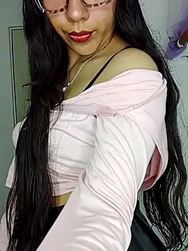 Snapshot of Umaru_uwu chatting on September 22, 11:56 am Umaru uwu online show from September 22, 11:56 am