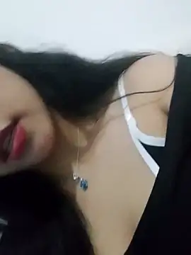 Umaru uwu online show from November 10, 3:16 am