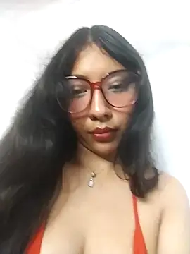 Snapshot of Umaru_uwu chatting on February 3, 6:22 am Umaru uwu online show from February 3, 6:22 am