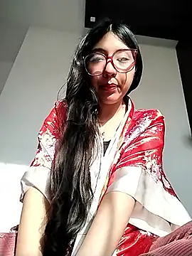 Snapshot of Umaru_uwu chatting on March 23, 2:21 pm Umaru uwu online show from March 23, 2:21 pm