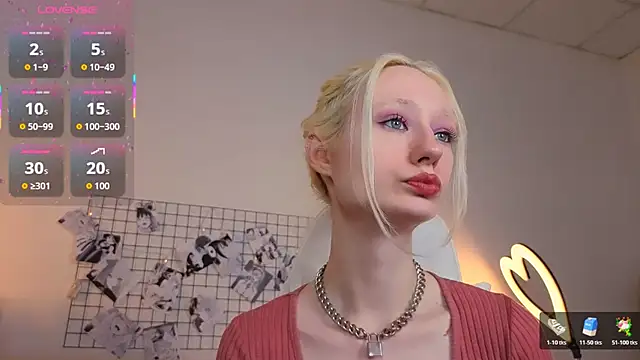 Snapshot of Katia_Kim chatting on March 3, 6:41 am Katia Kim online show from March 3, 6:41 am