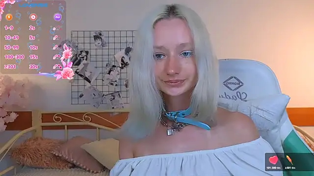 Snapshot of Katia_Kim chatting on March 21, 6:40 am Katia Kim online show from March 21, 6:40 am