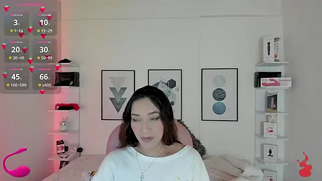 Snapshot of cristal__hot_1 chatting on January 17, 4:06 am cristal  hot 1 online show from January 17, 4:06 am