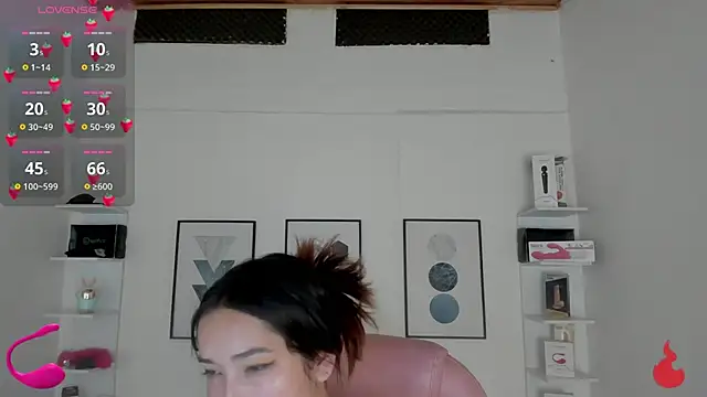 Snapshot of cristal__hot_1 chatting on January 19, 4:01 am cristal  hot 1 online show from January 19, 4:01 am