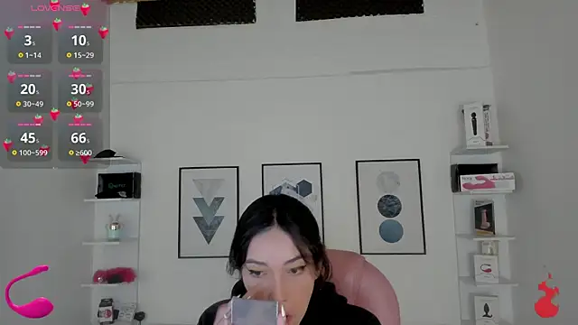 Snapshot of cristal__hot_1 chatting on January 20, 4:10 am cristal  hot 1 online show from January 20, 4:10 am