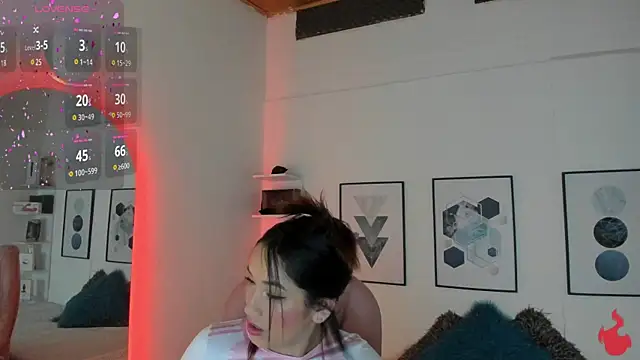 Snapshot of cristal__hot_1 chatting on March 9, 7:12 am cristal  hot 1 online show from March 9, 7:12 am