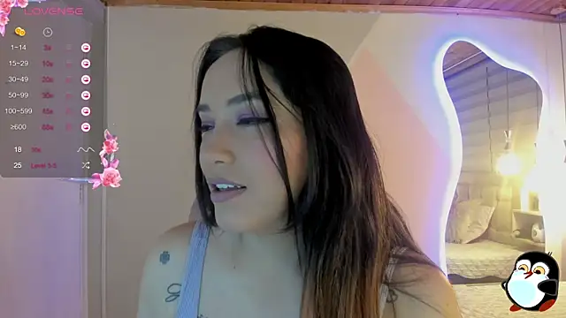 Snapshot of cristal__hot_1 chatting on September 28, 5:13 am cristal  hot 1 online show from September 28, 5:13 am
