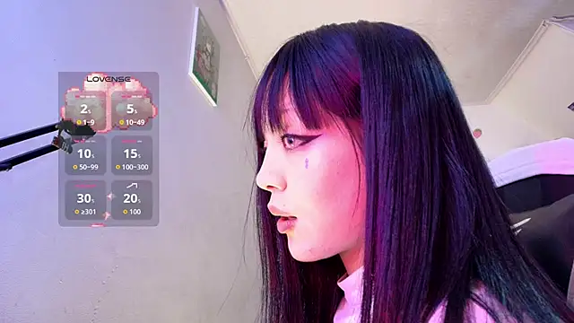 Snapshot of Persia_09 chatting on October 3, 3:25 am Persia 09 online show from October 3, 3:25 am