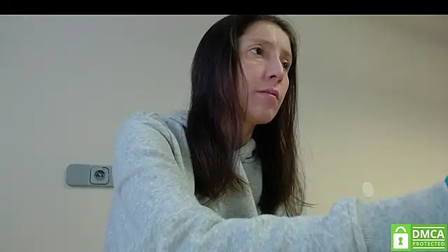 Sophi Cute online show from November 17, 9:59 am