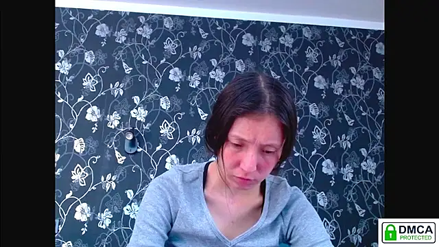 Sophi Cute online show from May 1, 12:54 pm
