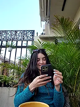 Sam Sara online show from April 30, 2:12 pm