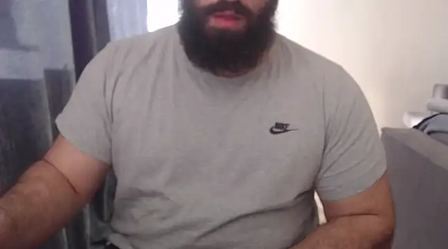 hugemachohandsome online show from March 10, 3:41 pm