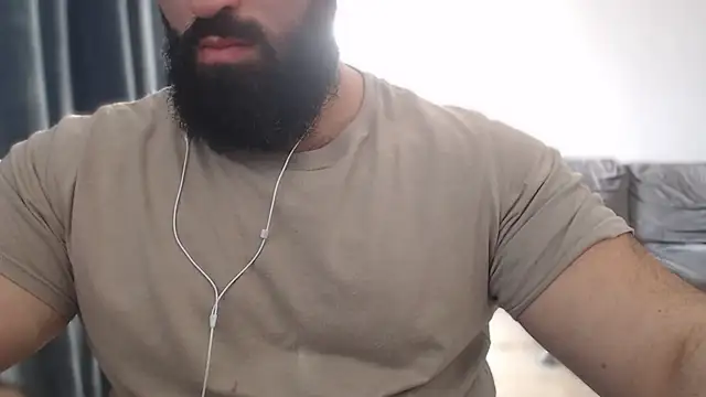 hugemachohandsome online show from November 12, 12:38 pm