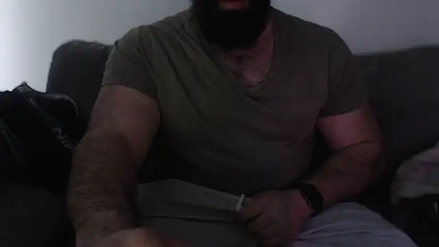 Snapshot of hugemachohandsome chatting on May 12, 6:10 am hugemachohandsome online show from May 12, 6:10 am