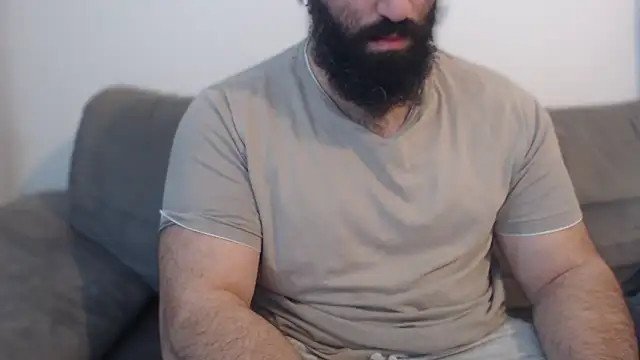 Snapshot of hugemachohandsome chatting on May 14, 7:04 am hugemachohandsome online show from May 14, 7:04 am