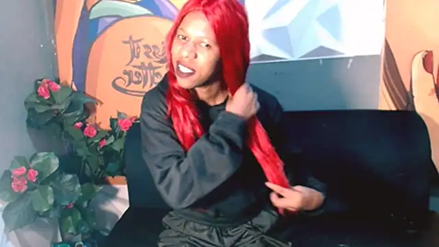 Snapshot of Ebonystormxxx chatting on October 31, 7:31 am Ebonystormxxx online show from October 31, 7:31 am