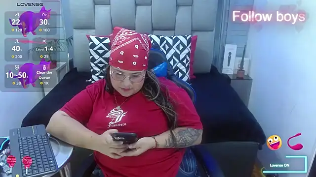 evelin zaens online show from December 21, 4:30 am