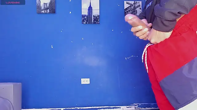 Snapshot of BeMyLover3 chatting on November 8, 6:18 pm BeMyLover3 online show from November 8, 6:18 pm