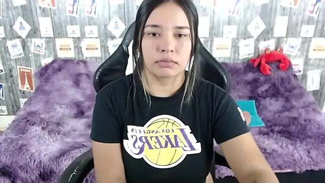 Snapshot of SaraCrow chatting on January 25, 5:07 am SaraCrow online show from January 25, 5:07 am