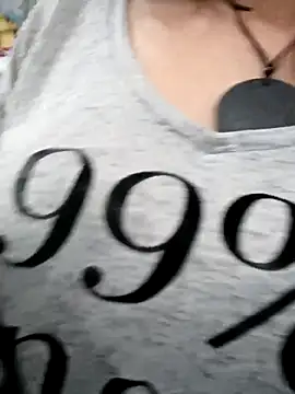 johannatb online show from March 5, 4:47 pm