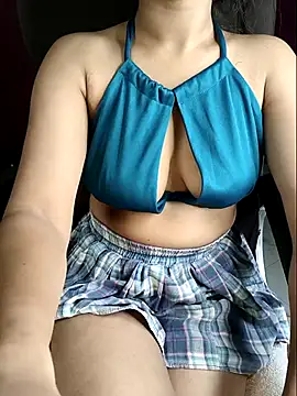 Snapshot of Aditi_1 chatting on June 12, 4:17 pm Aditi 1 online show from June 12, 4:17 pm