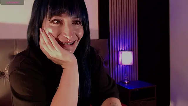 alicia moom online show from July 30, 1:54 pm