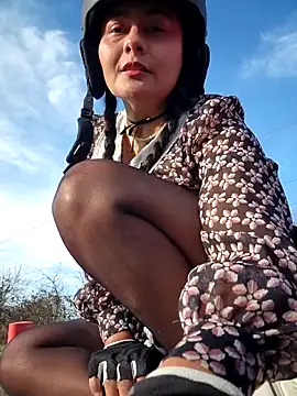 bellapaty online show from February 27, 3:23 pm