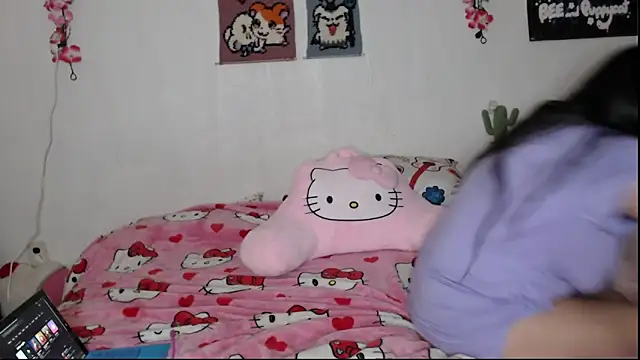 Cupcakecutie449 online show from April 29, 9:35 am