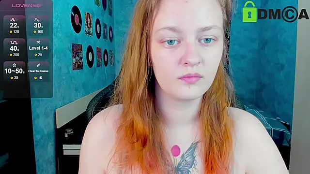 madness lia online show from December 30, 7:37 am