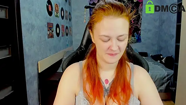 madness lia online show from February 10, 8:31 am