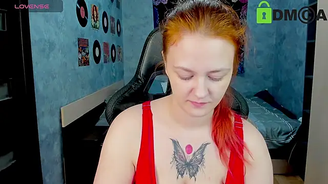 madness lia online show from February 13, 9:41 am