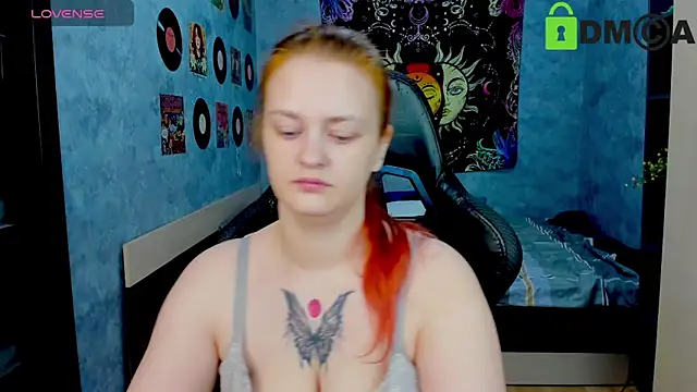 madness lia online show from February 18, 8:49 am