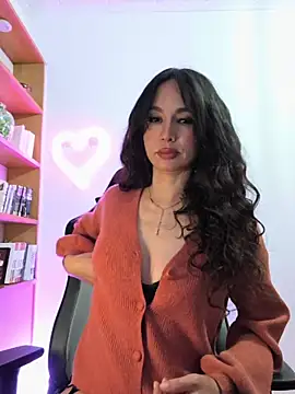 Naughty-Jessie online show from November 10, 10:09 pm