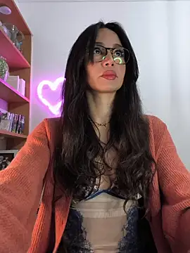 Naughty-Jessie online show from February 12, 9:54 pm