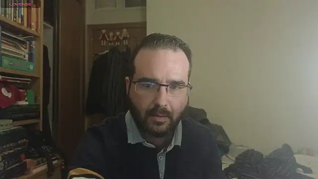 curiosillo83 online show from February 27, 4:43 pm