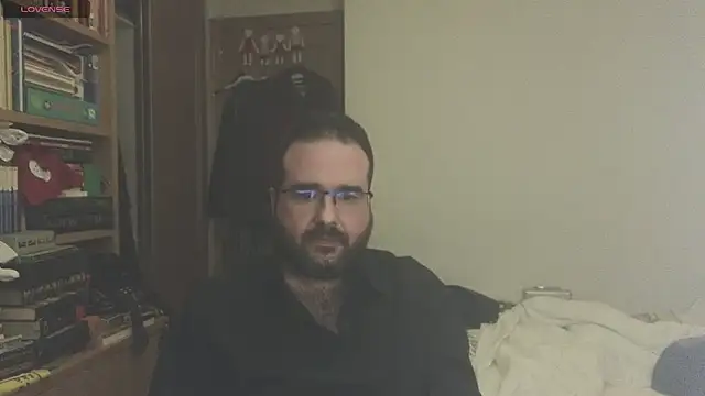 curiosillo83 online show from March 4, 6:18 pm