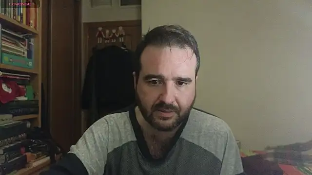 curiosillo83 online show from March 13, 9:26 pm