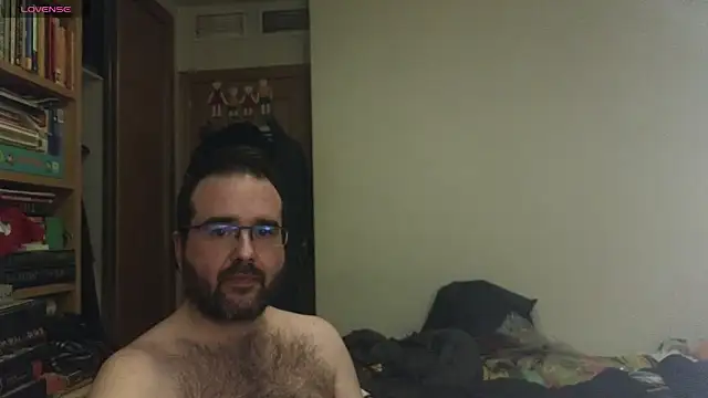 curiosillo83 online show from March 18, 8:26 pm