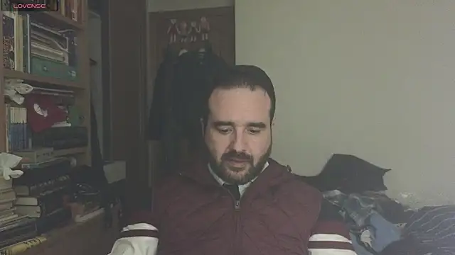 curiosillo83 online show from March 22, 9:21 pm