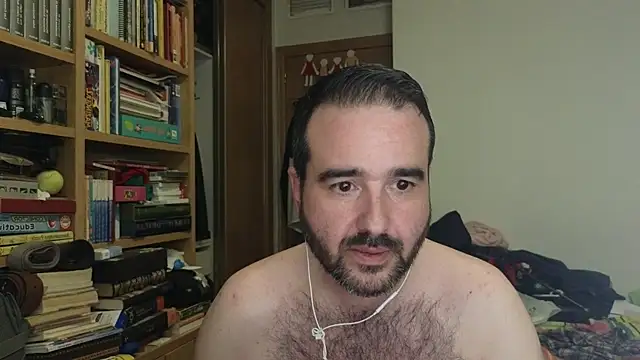 curiosillo83 online show from October 23, 2:44 am