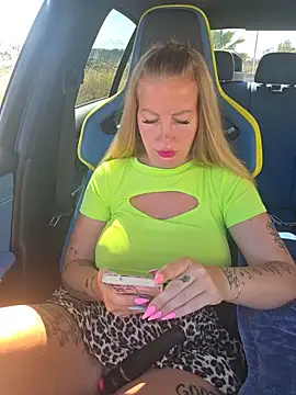 Snapshot of Jassy_Foxy chatting on June 10, 3:00 pm Jassy Foxy online show from June 10, 3:00 pm
