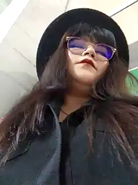 Sakura 0505 online show from February 15, 10:31 pm