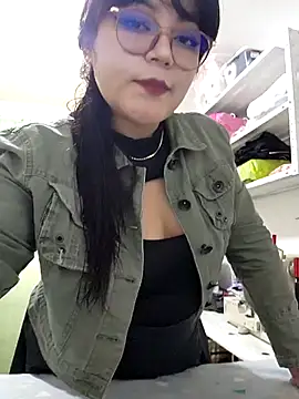 Sakura 0505 online show from March 1, 9:59 pm