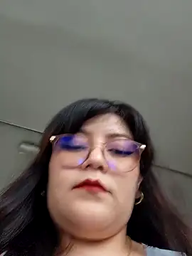 Sakura 0505 online show from March 7, 8:00 pm