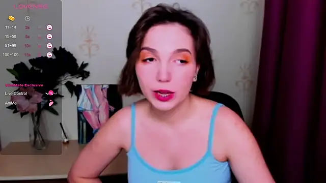 KindHazelHere  online show from October 7, 8:11 am