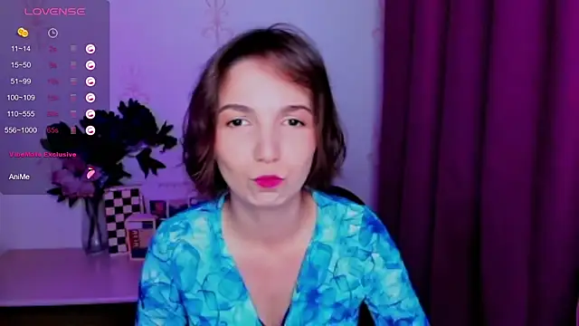 Snapshot of KindHazelHere_ chatting on July 21, 7:16 pm KindHazelHere online show from July 21, 7:16 pm