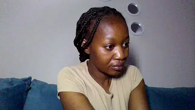 Snapshot of Hardnipples8 chatting on November 28, 11:18 pm Hardnipples8 online show from November 28, 11:18 pm