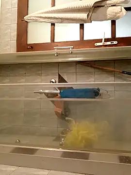 Medelin92 online show from April 8, 1:33 pm