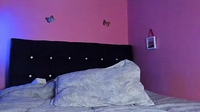 Miis sara  online show from March 18, 8:48 pm