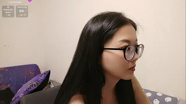 Lu Nana online show from November 15, 5:20 pm